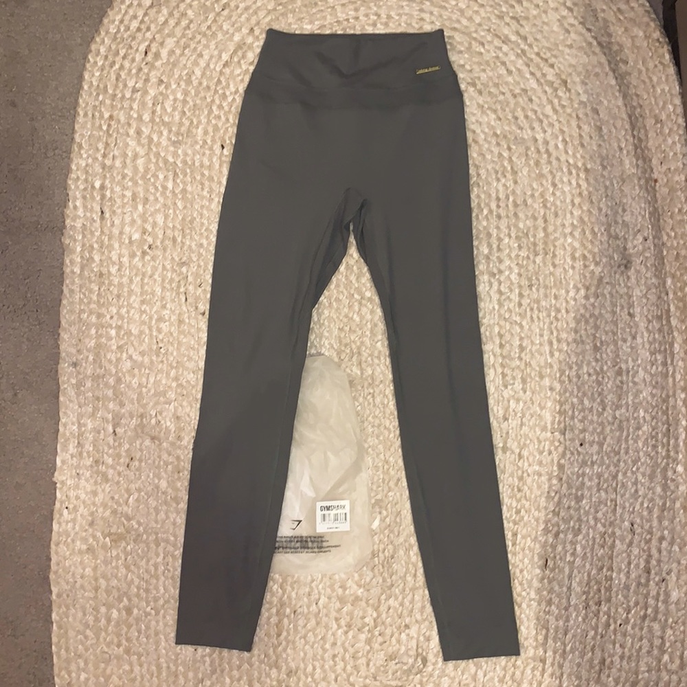 Gymshark x Whitney Simmons V3 Collection 2021 Whitney Leggings in Eucalyptus